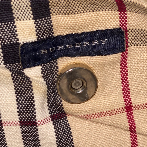 Authentic Burberry bag 🔥🔥 - Picture 7 of 11